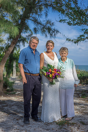2023-06-09 Annette and Rob Fort Zachary Taylor Family Photos-0213