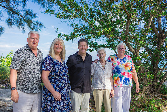 2023-06-09 Annette and Rob Fort Zachary Taylor Family Photos-0536