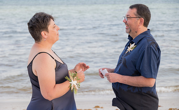 2023-05-11 Smathers Beach Wedding Key West -2-8