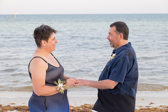 2023-05-11 Smathers Beach Wedding Key West -2-19