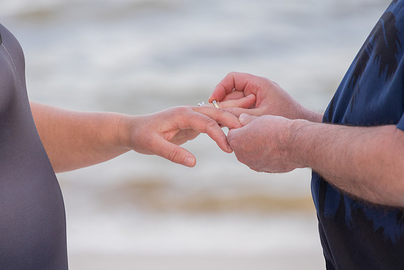 2023-05-11 Smathers Beach Wedding Key West -2-16
