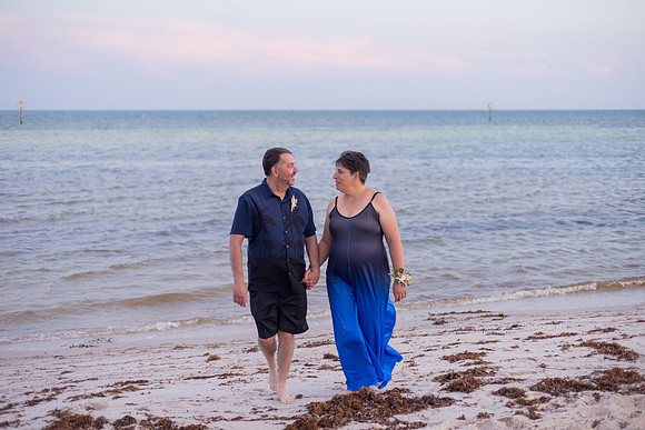 2023-05-11 Smathers Beach Wedding Key West -0002
