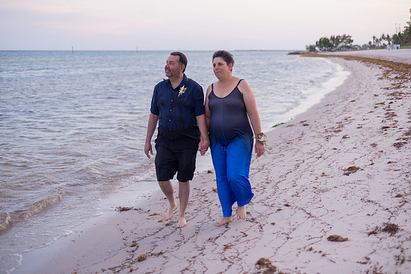 2023-05-11 Smathers Beach Wedding Key West -0019