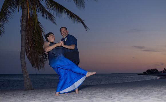 2023-05-11 Smathers Beach Wedding Key West -0149