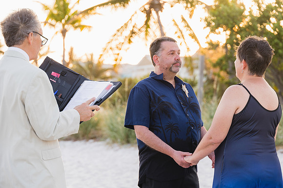 2023-05-11 Smathers Beach Wedding Key West -8334