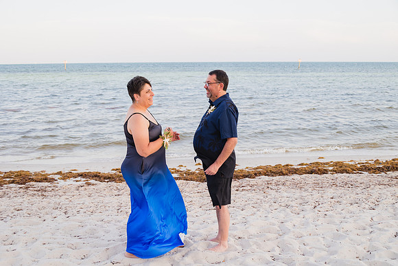 2023-05-11 Smathers Beach Wedding Key West -8372