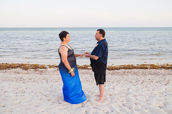 2023-05-11 Smathers Beach Wedding Key West -8383