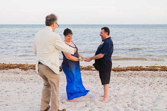 2023-05-11 Smathers Beach Wedding Key West -8387