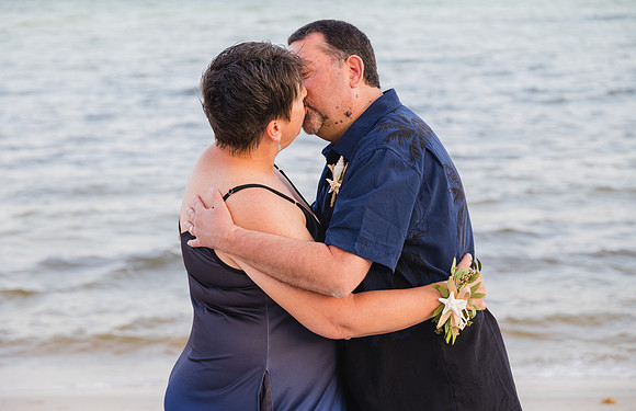 2023-05-11 Smathers Beach Wedding Key West -8405