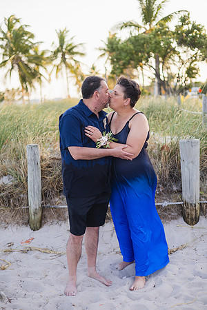 2023-05-11 Smathers Beach Wedding Key West -9661