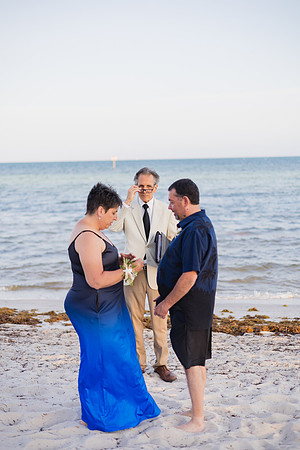 2023-05-11 Smathers Beach Wedding Key West -9712