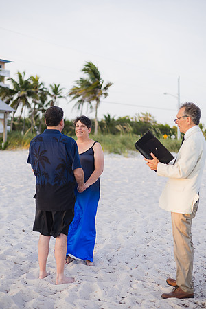 2023-05-11 Smathers Beach Wedding Key West -9720