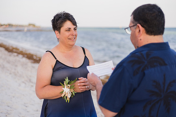 2023-05-11 Smathers Beach Wedding Key West -9754