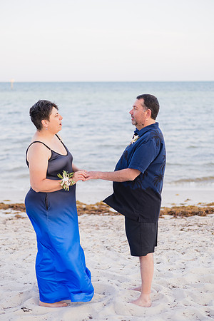 2023-05-11 Smathers Beach Wedding Key West -9812