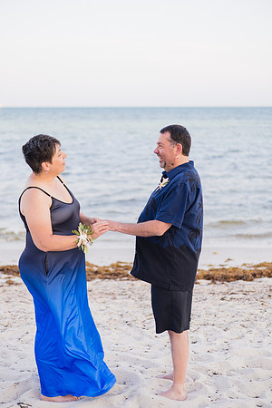 2023-05-11 Smathers Beach Wedding Key West -9815