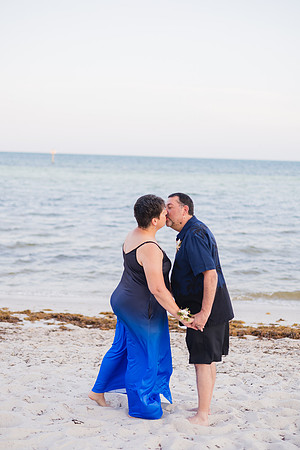 2023-05-11 Smathers Beach Wedding Key West -9823