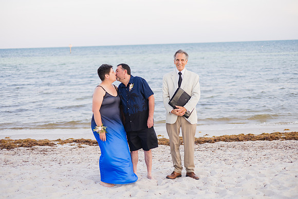 2023-05-11 Smathers Beach Wedding Key West -9836