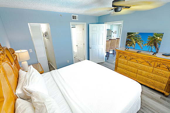 2026-06-15 3625 Seaside Dr. Apartment 407 -15