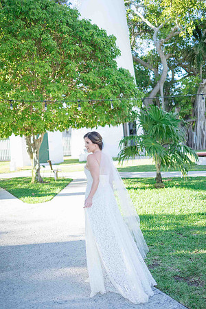 2023-04-01 Alexandra and John Lighthouse Key West Wedding social media -7975
