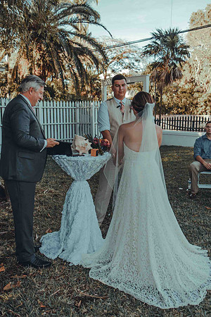 2023-04-01 Alexandra and John Lighthouse Key West Wedding social media -8291