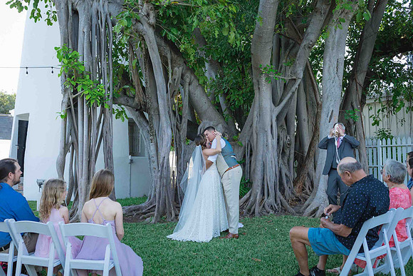 2023-04-01 Alexandra and John Lighthouse Key West Wedding social media -8404