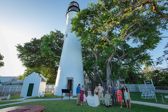 2023-04-01 Alexandra and John Lighthouse Key West Wedding social media -8508