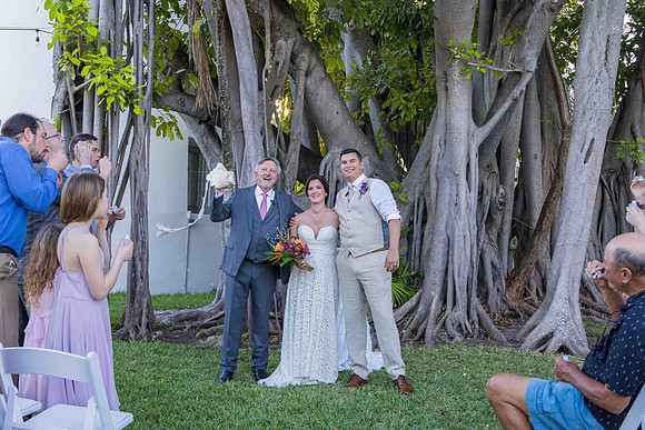 2023-04-01 Alexandra and John Lighthouse Key West Wedding social media -9492