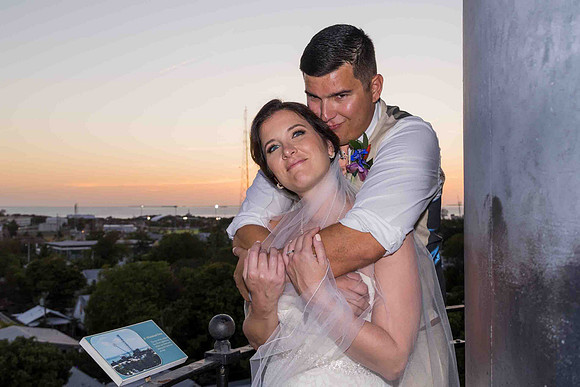 2023-04-01 Alexandra and John Lighthouse Key West Wedding social media -9643