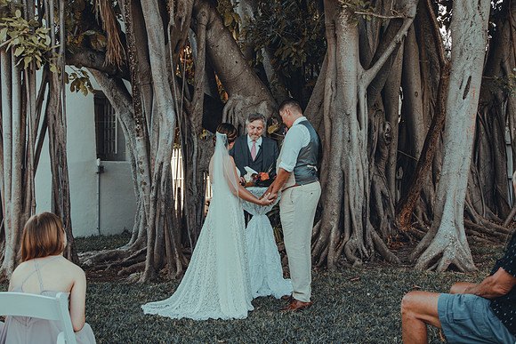 2023-04-01 Alexandra  and John  Lighthouse Key West Wedding-9420