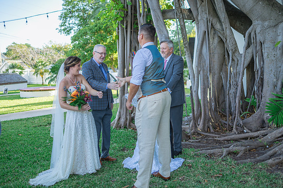 2023-04-01 Alexandra  and John  Lighthouse Key West Wedding-8268