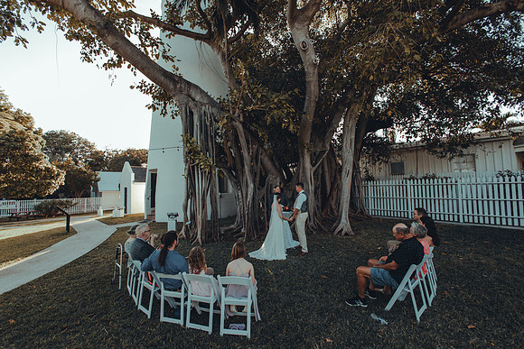 2023-04-01 Alexandra  and John  Lighthouse Key West Wedding-8356