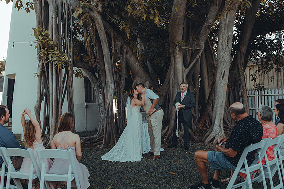 2023-04-01 Alexandra  and John  Lighthouse Key West Wedding-8391
