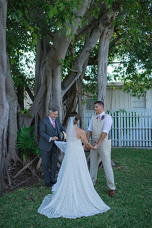 2023-04-01 Alexandra  and John  Lighthouse Key West Wedding-8296