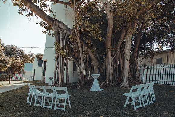 2023-04-01 Alexandra  and John  Lighthouse Key West Wedding-9205