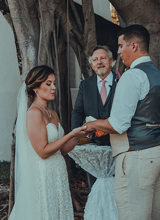 2023-04-01 Alexandra  and John  Lighthouse Key West Wedding-9401