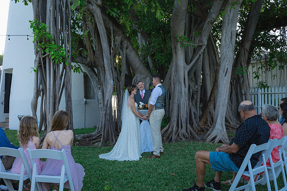 2023-04-01 Alexandra  and John  Lighthouse Key West Wedding-8385