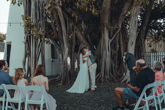 2023-04-01 Alexandra  and John  Lighthouse Key West Wedding-8395