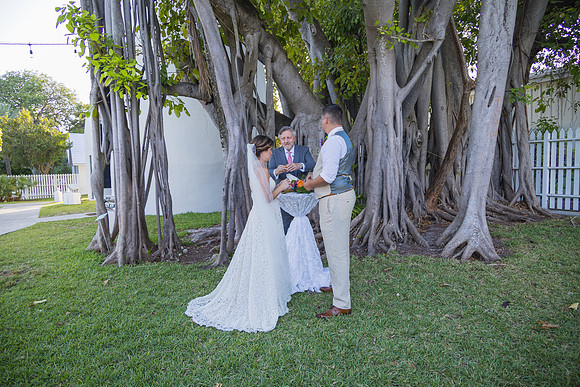 2023-04-01 Alexandra  and John  Lighthouse Key West Wedding-9338