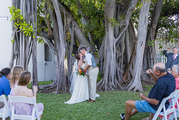 2023-04-01 Alexandra  and John  Lighthouse Key West Wedding-9454