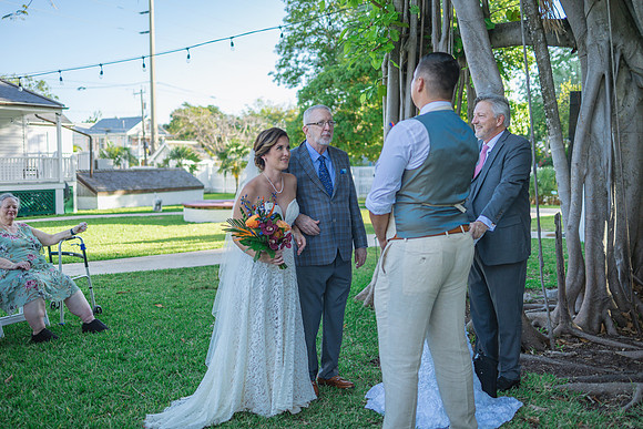 2023-04-01 Alexandra  and John  Lighthouse Key West Wedding-8260