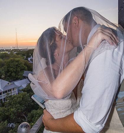 2023-04-01 Alexandra  and John  Lighthouse Key West Wedding-9663