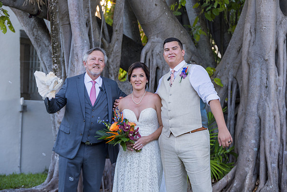 2023-04-01 Alexandra  and John  Lighthouse Key West Wedding-9490