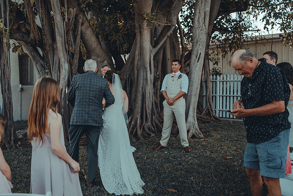 2023-04-01 Alexandra  and John  Lighthouse Key West Wedding-8256