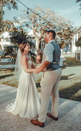 2023-04-01 Alexandra  and John  Lighthouse Key West Wedding-8186