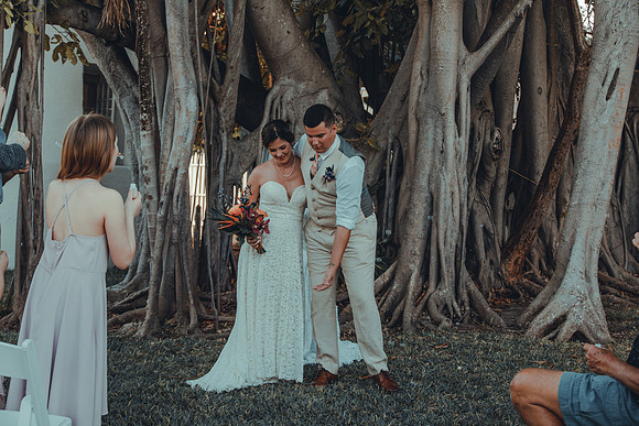 2023-04-01 Alexandra  and John  Lighthouse Key West Wedding-9480