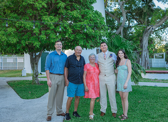 2023-04-01 Alexandra  and John  Lighthouse Key West Wedding-8539