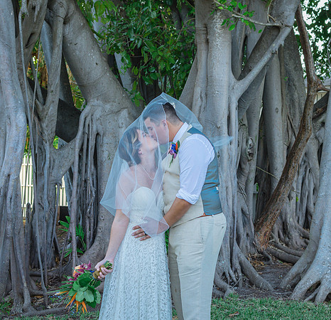 2023-04-01 Alexandra  and John  Lighthouse Key West Wedding-8447