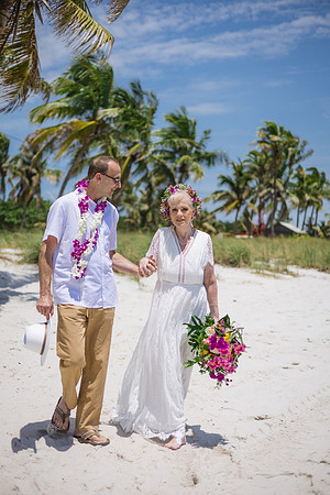 2024-04-25 Sandra and Kenneth Wedding Vow Renewal Smathers Beach, Key West -4050