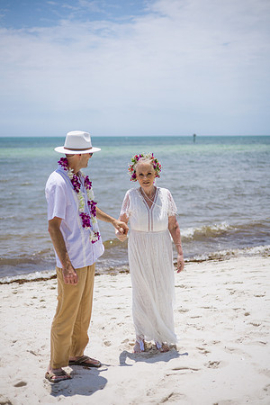 2024-04-25 Sandra and Kenneth Wedding Vow Renewal Smathers Beach, Key West -3890
