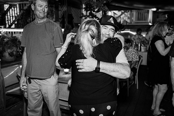 2023-04-19 Louie's 40th Anniversary Party -178